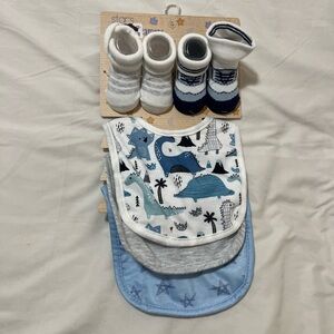 Boys Bib & Sock Gift Set